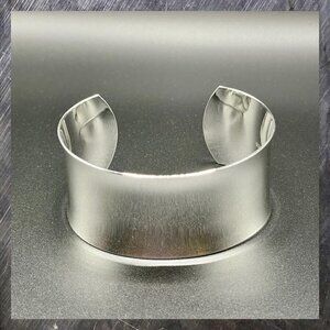 Elegant Silver Cuff Bracelet